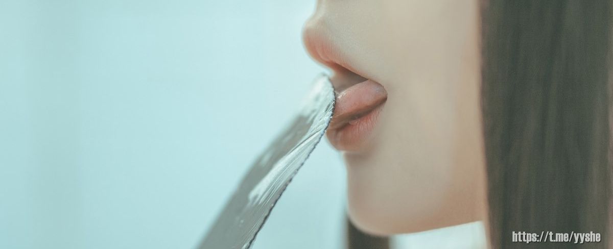 我才不要和你