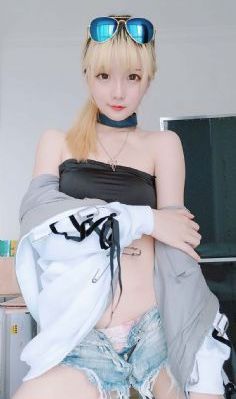 保姆的目的在线观看