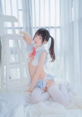 日本挤奶人喷奶水的视频