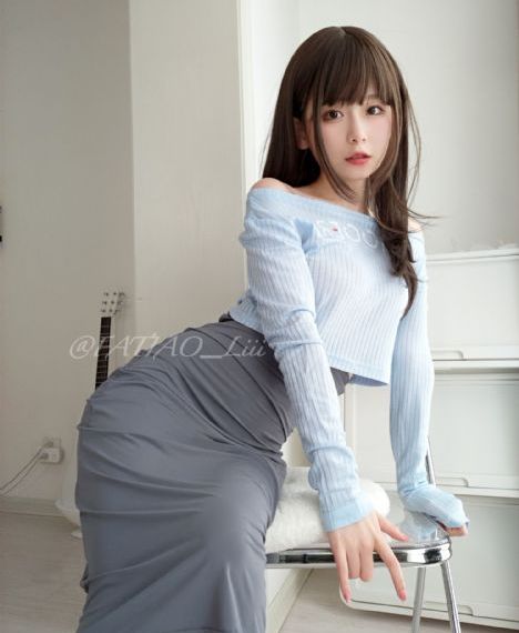 锦衣之下