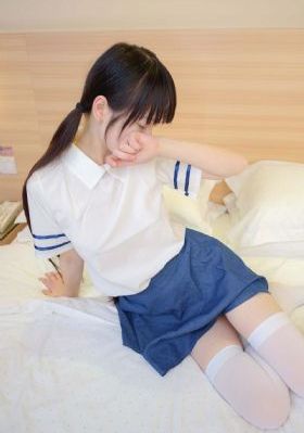 巜她当着丈夫的面给要了2