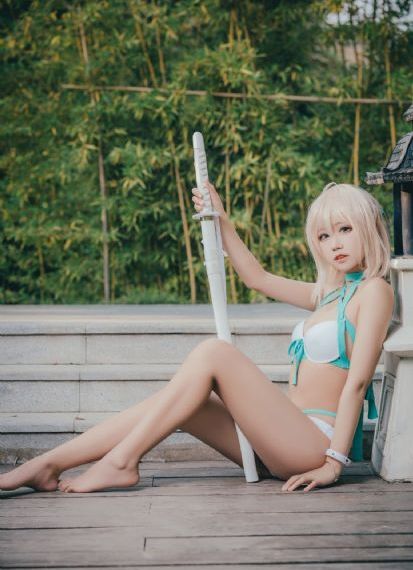 古装三级