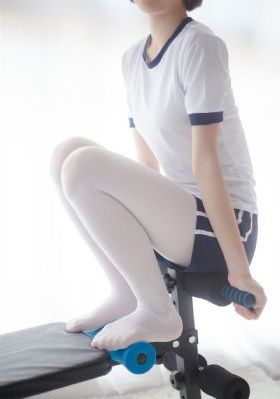新进女职员出差