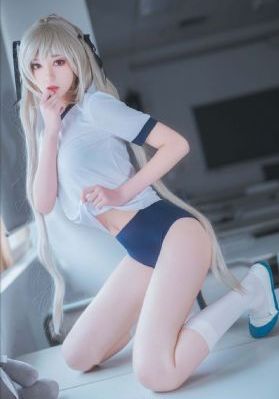 女出嫁前要戴玉势h