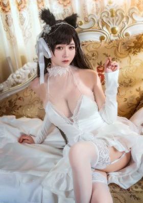 公天天吃我奶躁我的在线观看